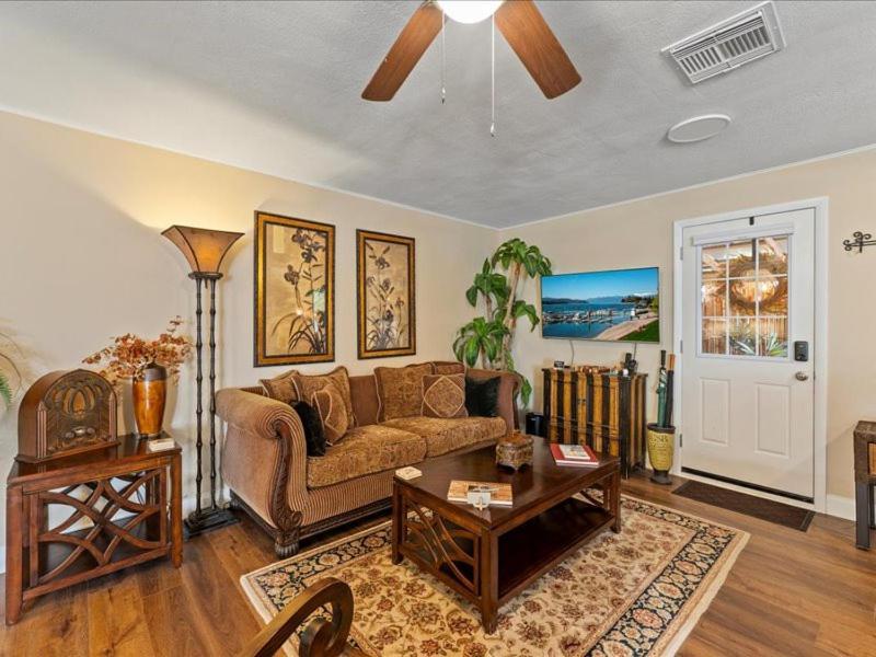 College Park-Orlando 5Star Villa Oasis - Home Away From Home - Quiet Neighborhood-Private Botanical Courtyard - Mins From Eola,Dt, Winter Park - Free Parking & Ev Plug In Buitenkant foto