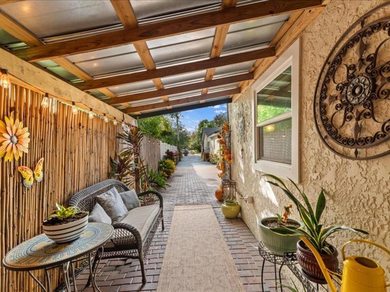College Park-Orlando 5Star Villa Oasis - Home Away From Home - Quiet Neighborhood-Private Botanical Courtyard - Mins From Eola,Dt, Winter Park - Free Parking & Ev Plug In Buitenkant foto